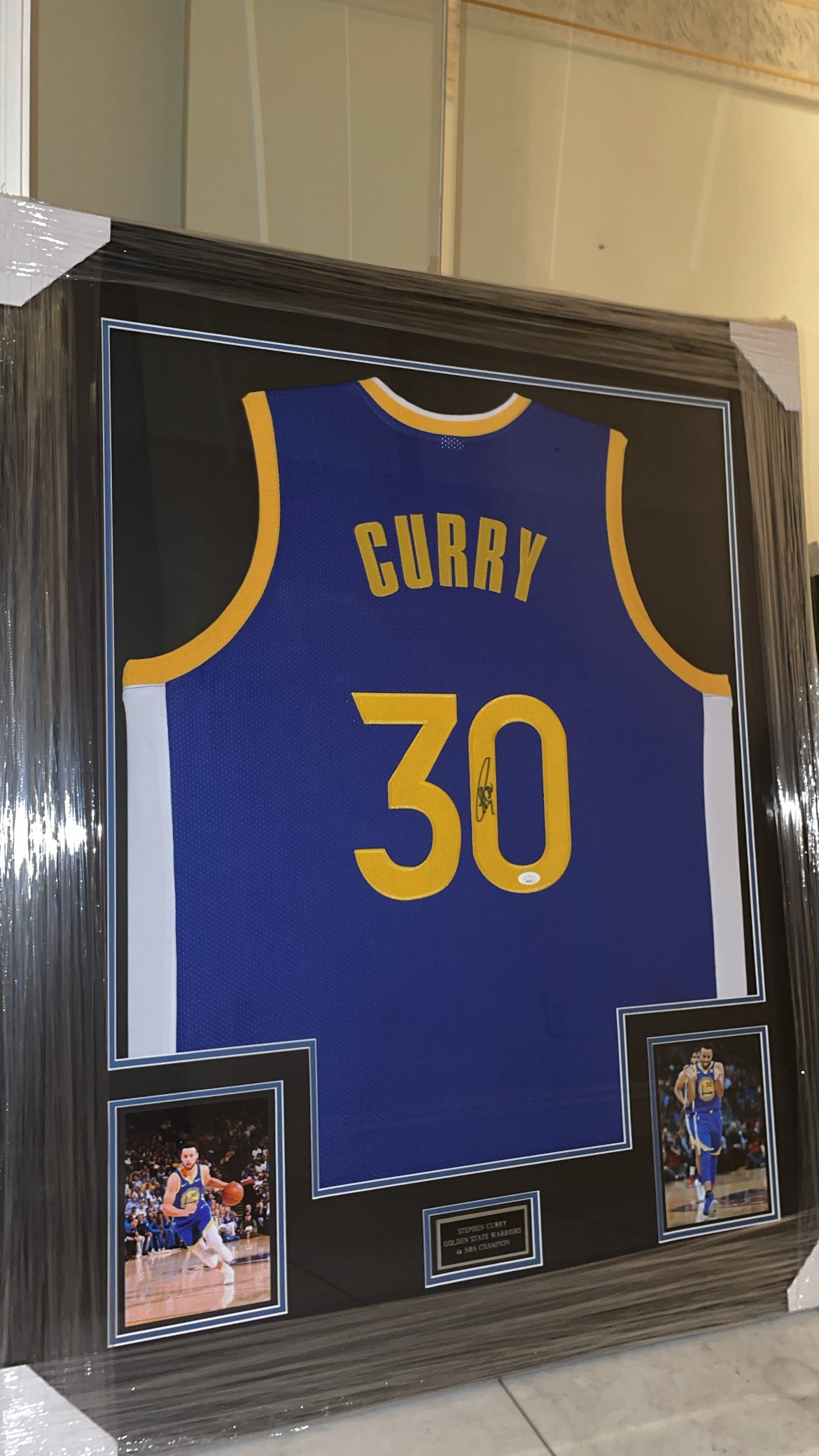 Steph Curry Autographed Framed Jersey Authenticated by JSA