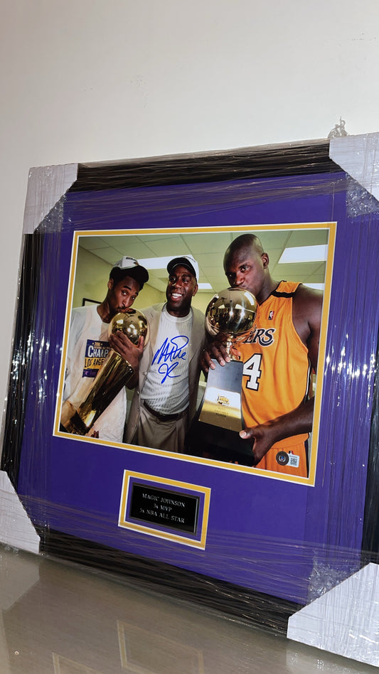 Autographed Magic Johnson Framed Photo - 2000 Finals w Shaq & Kobe Authenticated by Beckett