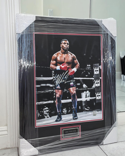 Mike Tyson Autographed Framed Photo Authenticated by Beckett 16x20.